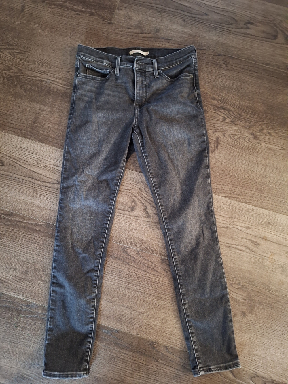 Levis Women’s Skinny Jeans